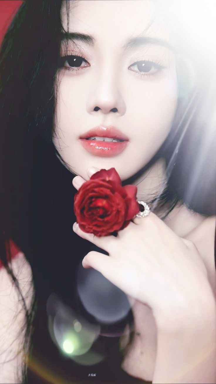 TÔI YÊU NHẦM MỘT MA CÀ RỒNG