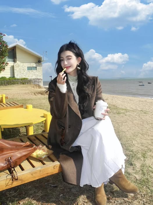 TRÚNG THƯỞNG 200 TỆ