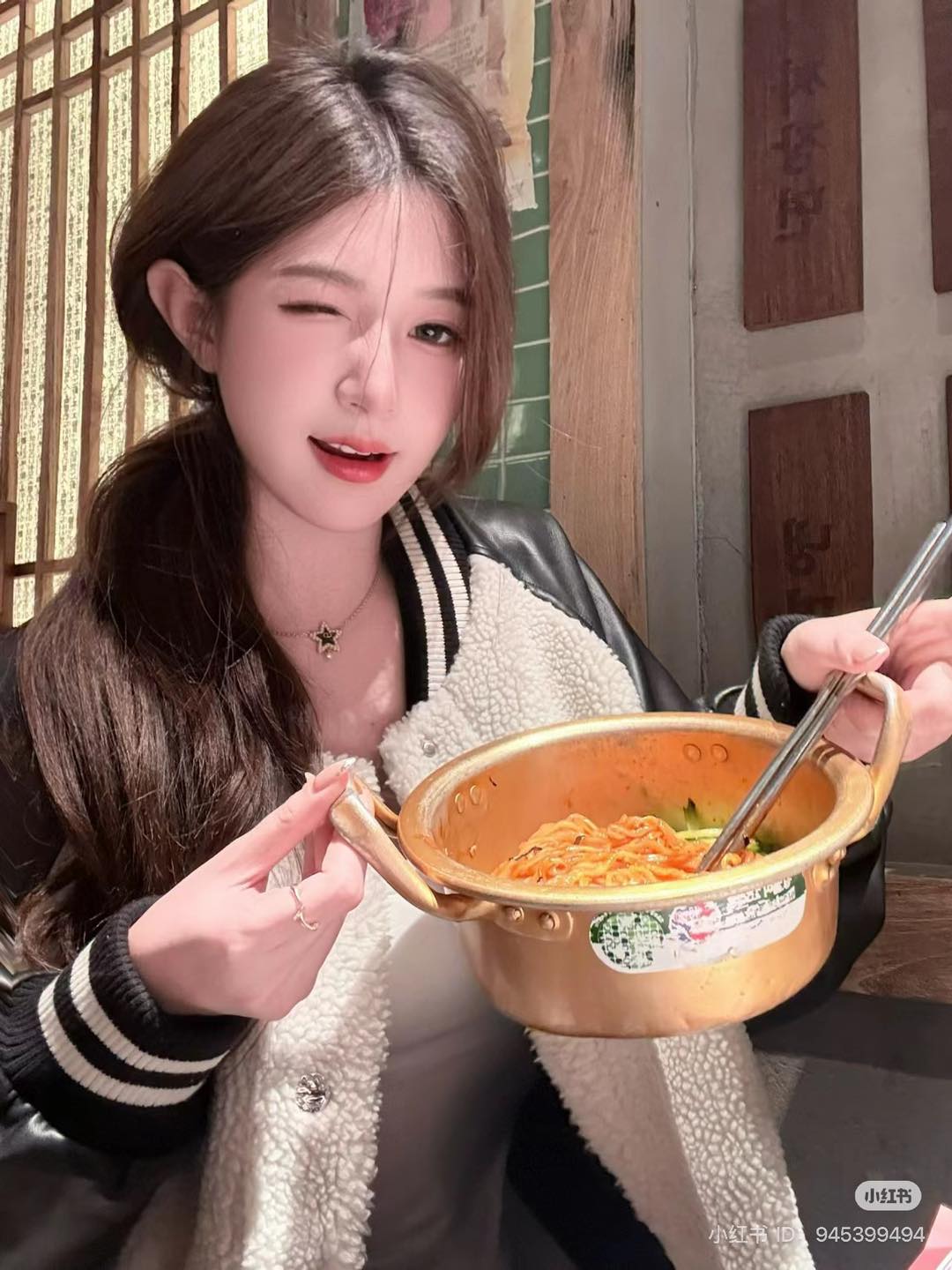 BẢO GIA TIÊN HỒ NHỊ NƯƠNG